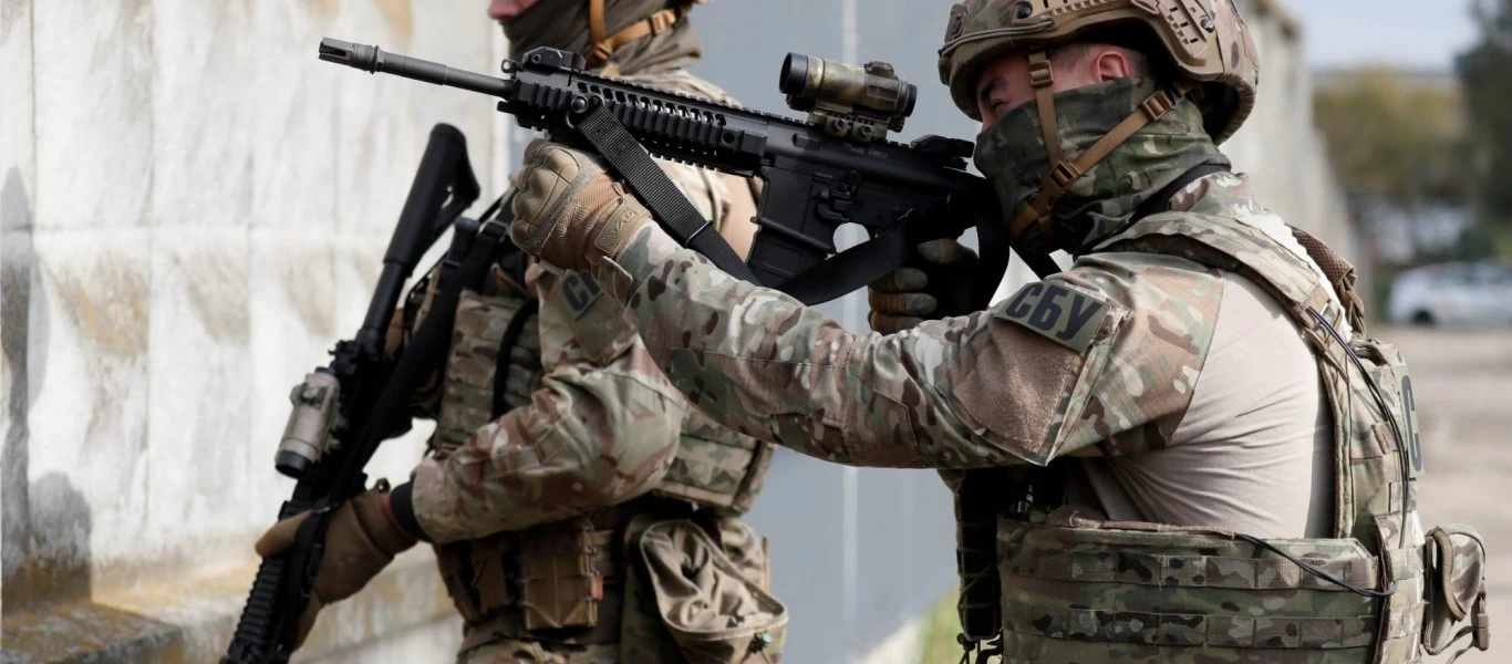  Ουκρανία: Αντιτρομοκρατικός ασκήσεις από τις δυνάμεις ασφαλείας κοντά στην Κριμαία